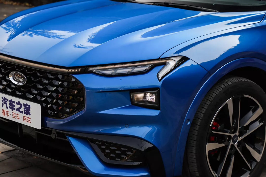 238马力+8AT！颜值不输宝马X4，这辆SUV福特EVOS本月上市