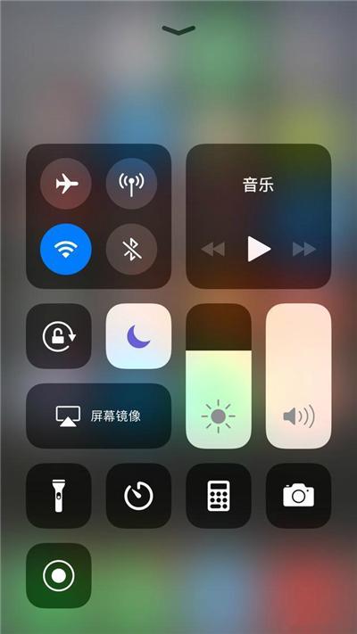 苹果手机追剧投屏教程：轻松将画面投放到大屏