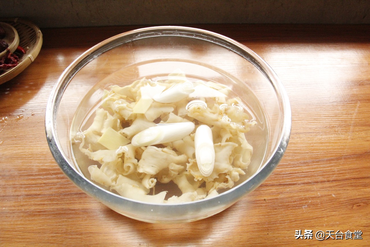 据说它与燕窝鱼翅齐名，是