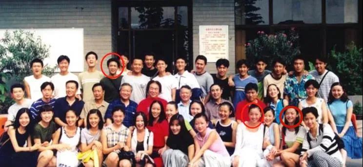 多面黄小蕾：曾倒追大张伟，38天闪婚嫁富商，却被迪士尼“除名”