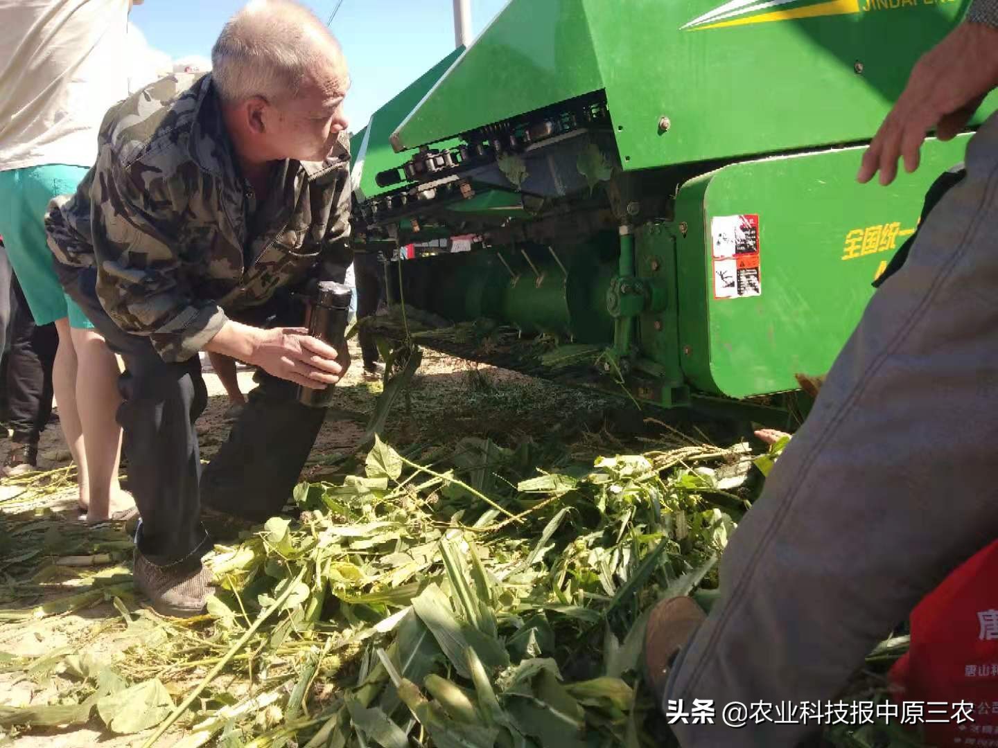 规模盛大！第二届华北农机地头展在中国庞口成功举行