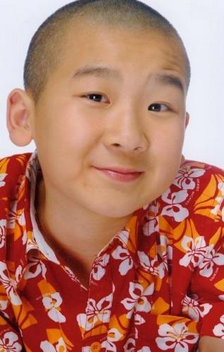 7岁走红3上春晚,让吴孟达靳东做配,"小叮当"如今怎么样了?