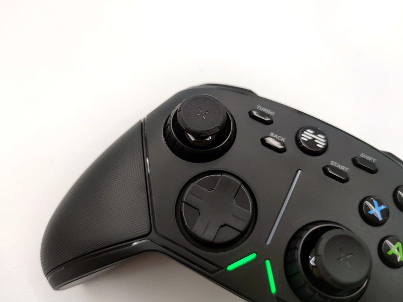 电竞级操控，平民化价格，北通阿修罗3游戏手柄有线版