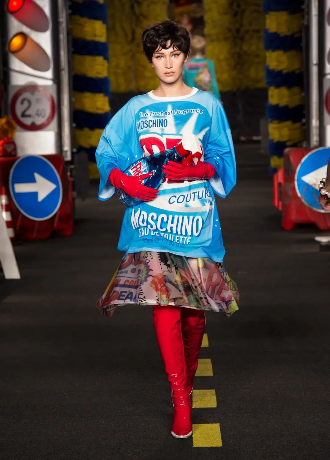 崛起的时尚大牌MOSCHINO，你了解多少？