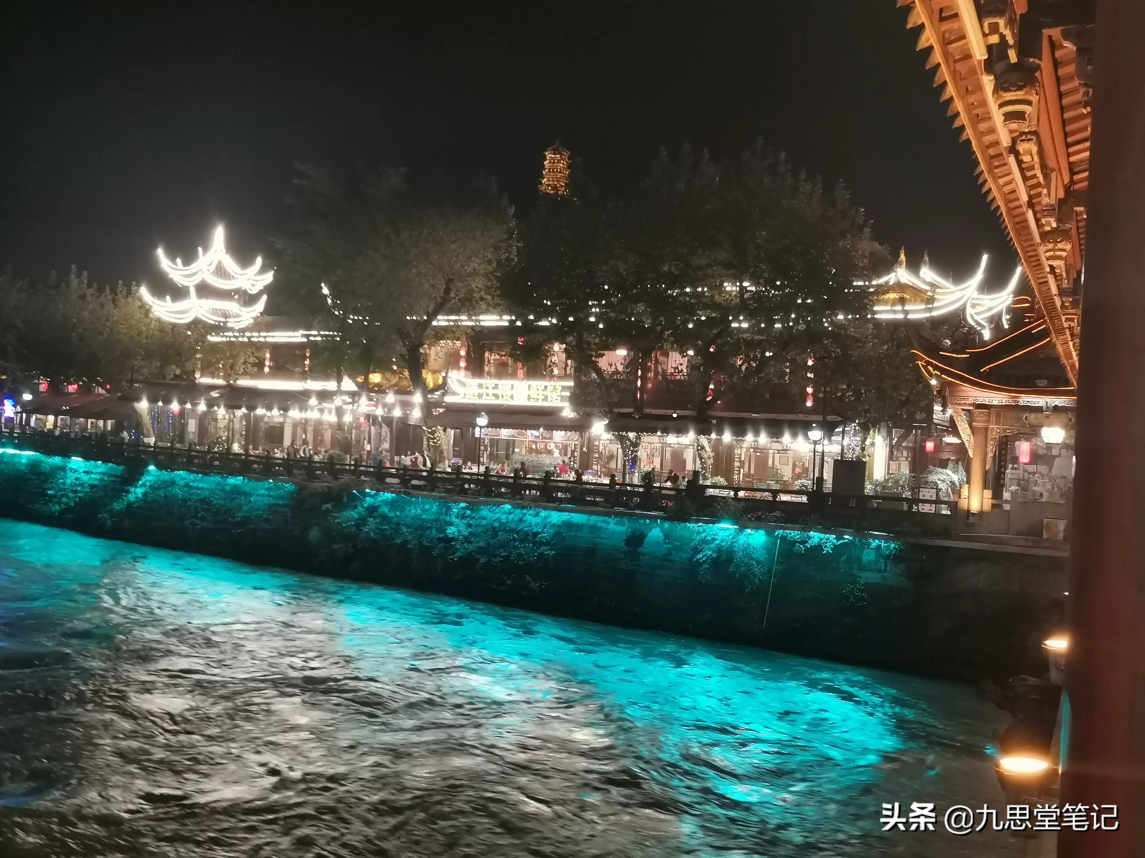 无边风景在路上；十月中下旬川西小环线，拍摄的唯美照片精选合集