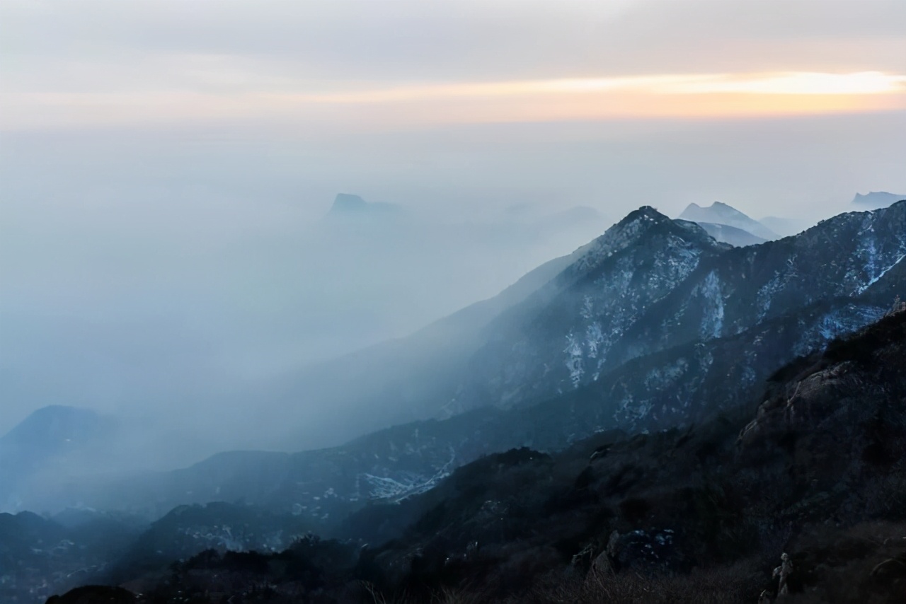 五首关于高山的绝美诗词