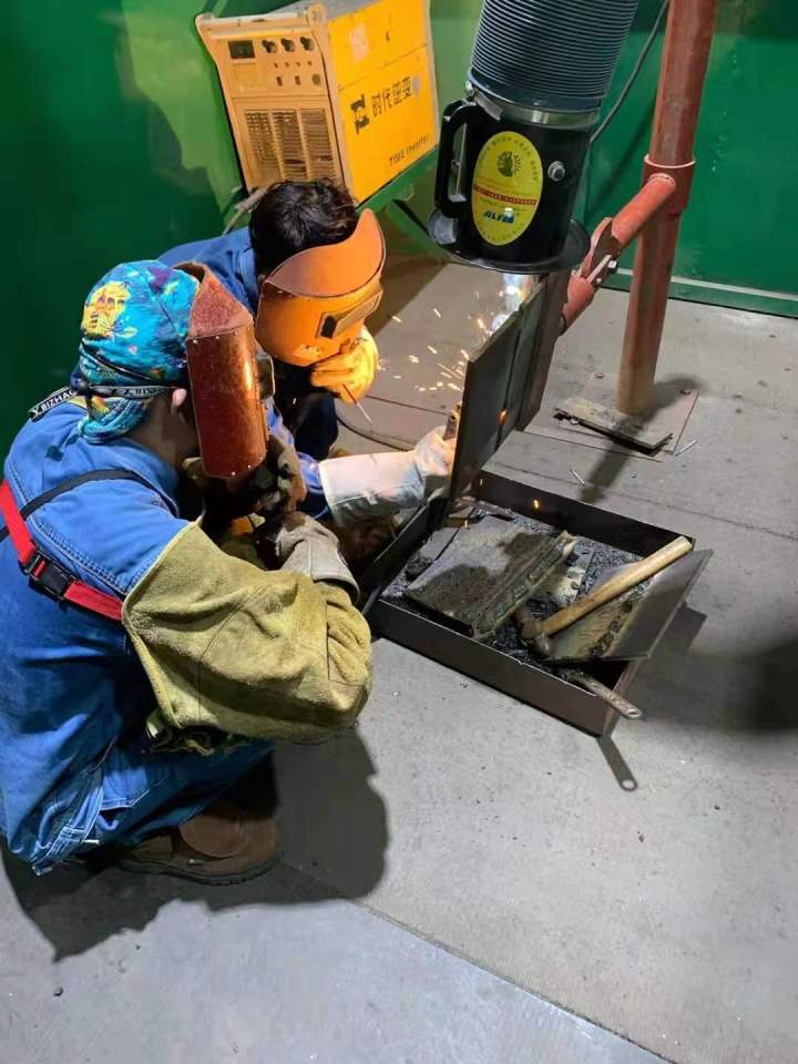 揭密焊工真实收入，焊工工作真的好找吗？焊接培训最佳年龄时机