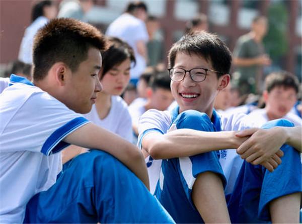 湖南省三所高中，被清华授予“优质生源地”称号，就读学生都很牛