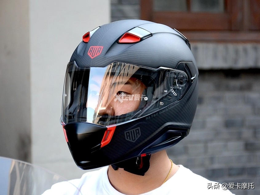还有不到2000元的碳纤维全盔？国货AVA头盔开箱报告