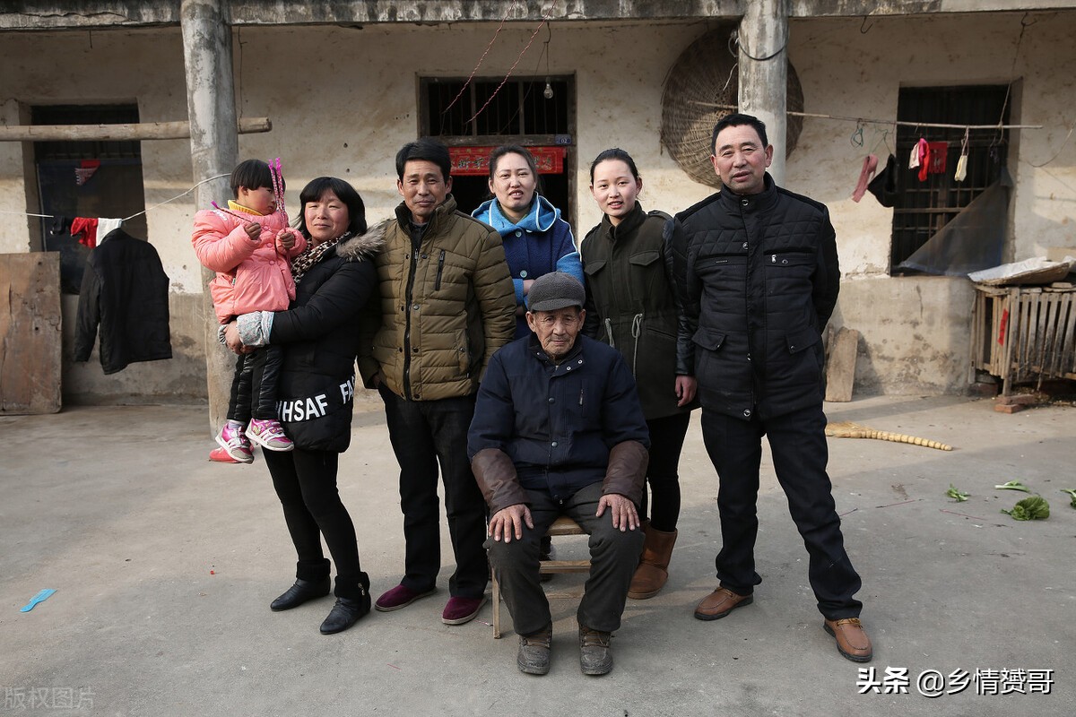 常年打工的农民和常年种地的农民，有哪些不一样