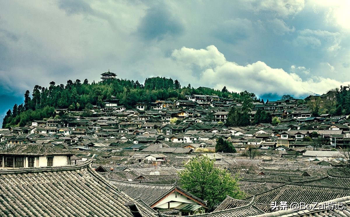 到云南旅游必去的10大古镇，个个都是旅行胜地，你去过几个景点？