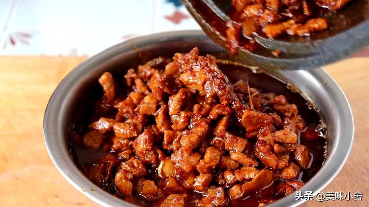 教你在家做陕西的特色猪肉臊子，肉香酥烂，回味无穷，太香了