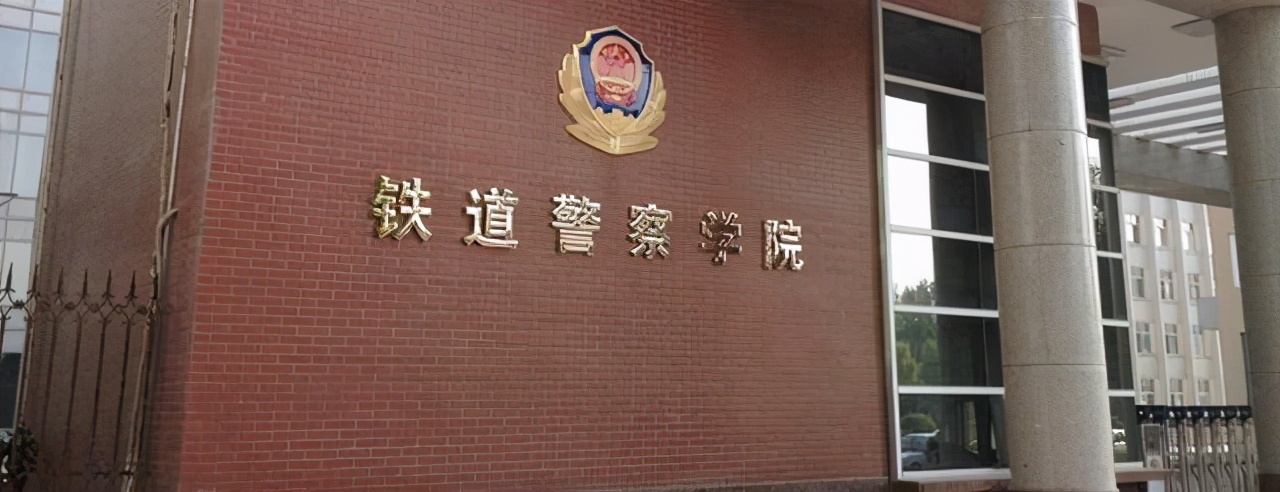 2021年，河南省内一本27所，其中10所没有硕士点