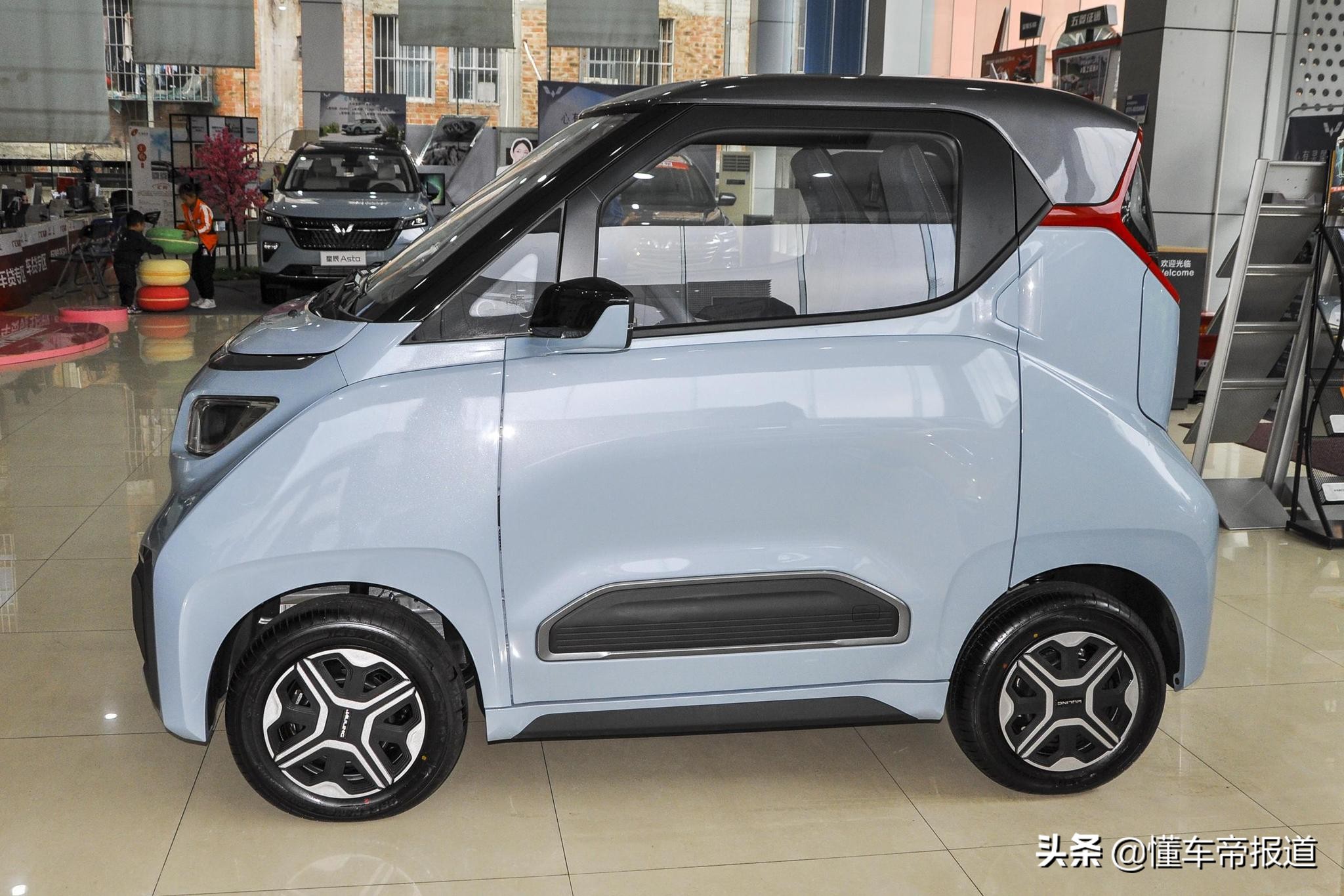 新车 </p><p>　　 续航305公里、两座设计！五菱“微型电动车”NanoEV开启盲订
