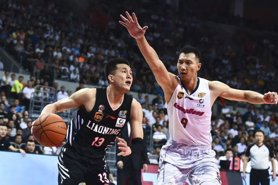 cba为什么没有欧洲外援(不打NBA后，阿联和周琦，为何不去欧洲打球？原因和钱有关)