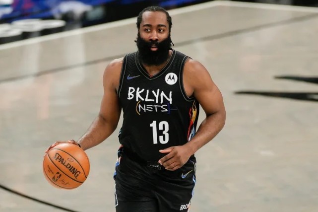 现役nba得分后卫有哪些好的(谁是现役NBA最强的得分后卫？美媒给出十人名单，比尔没进前三名)