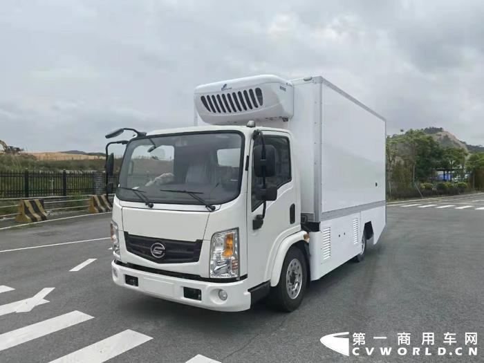 ���޷�/��ͨ/�ɳ�/�����PK����ȵ�һ��ȼ��������������ս��