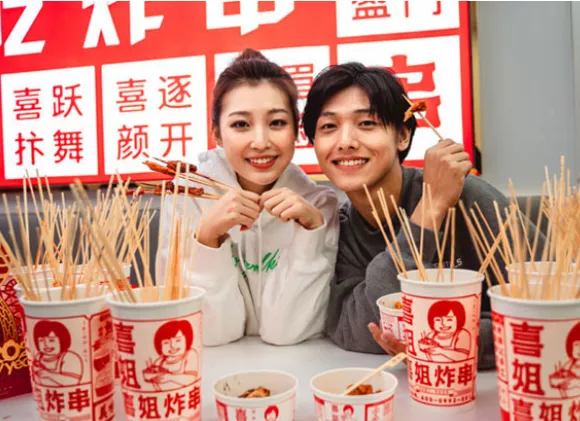 炸串怎样做可不可以通过炸串赚钱插图2 资本爱上“撸串”,卖炸串能有多赚钱?