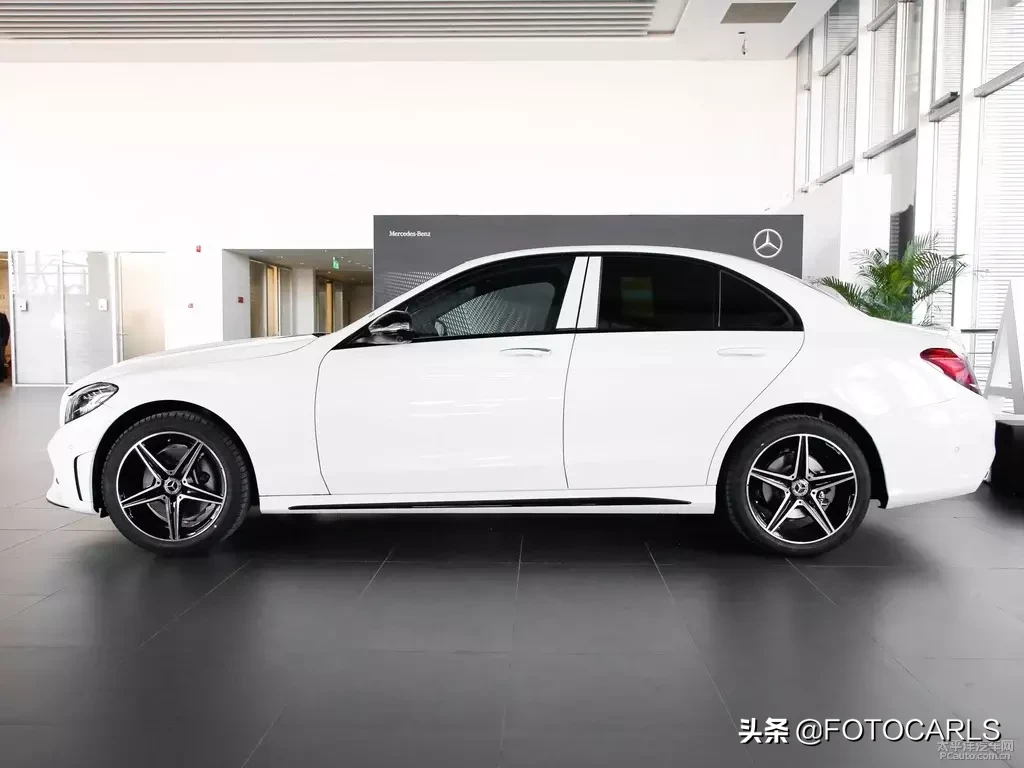 下面10位中型豪华轿车,你会怎么选?