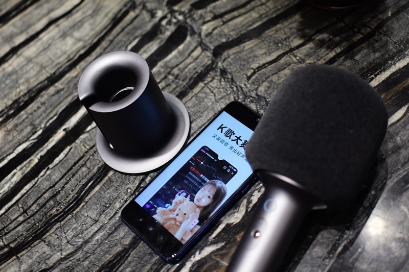 录歌听歌K歌一麦搞定 MIJIA K歌麦克风