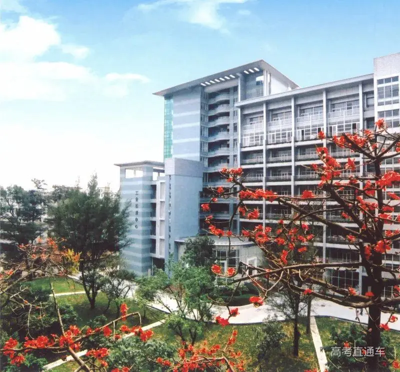 2021中国最好专科排名重磅出炉，深职输了？