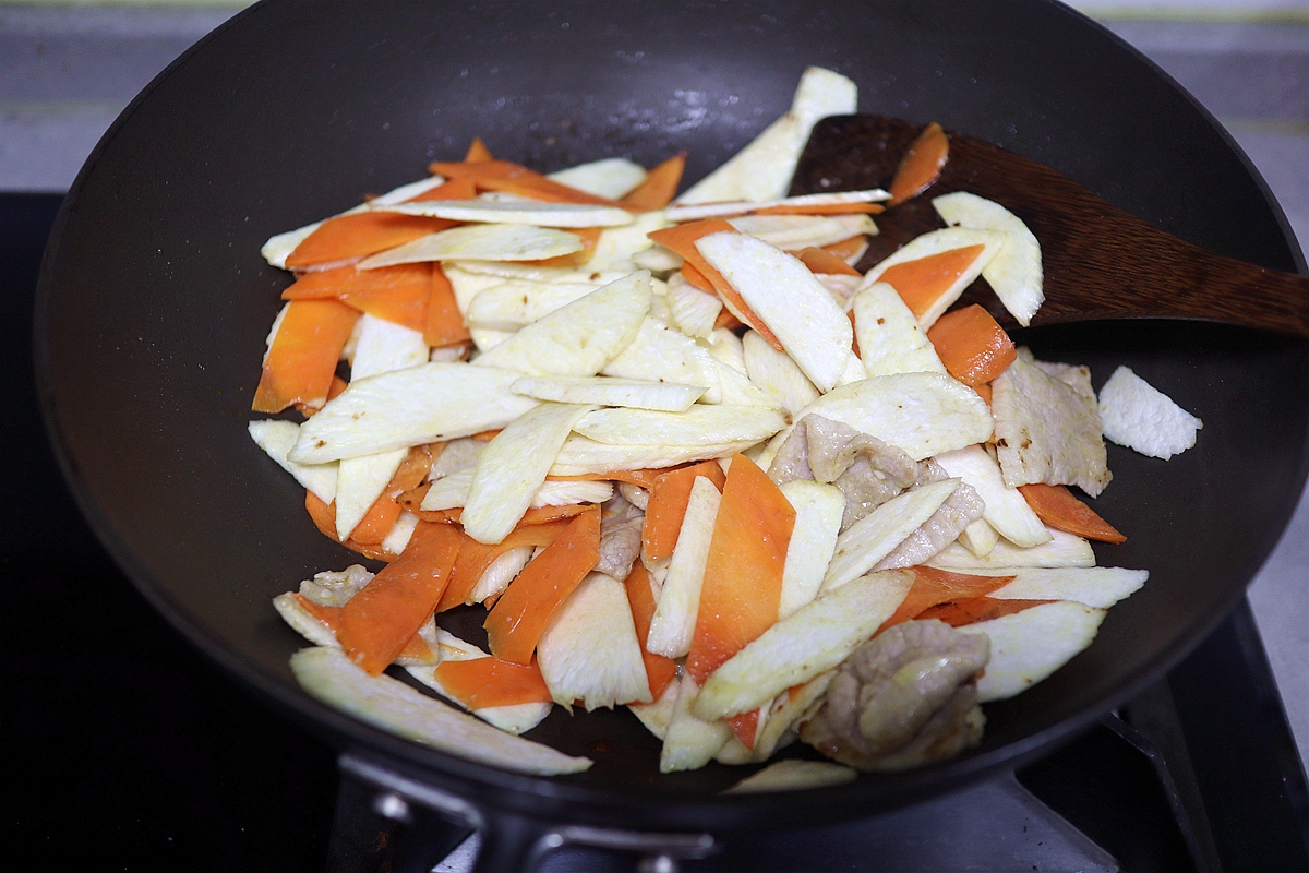高考营养晚餐用心做，4菜1汤，天之骄子和鱼跃龙门真提气