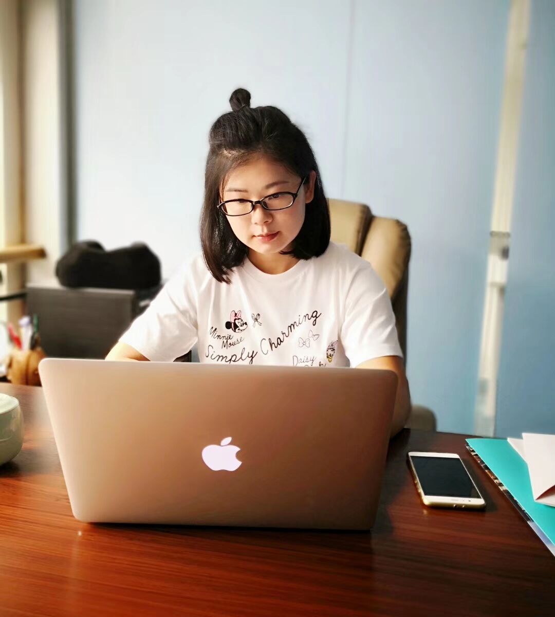 普法也能“萌萌哒”85后律师用漫画将高空坠物等案例变生动小故事