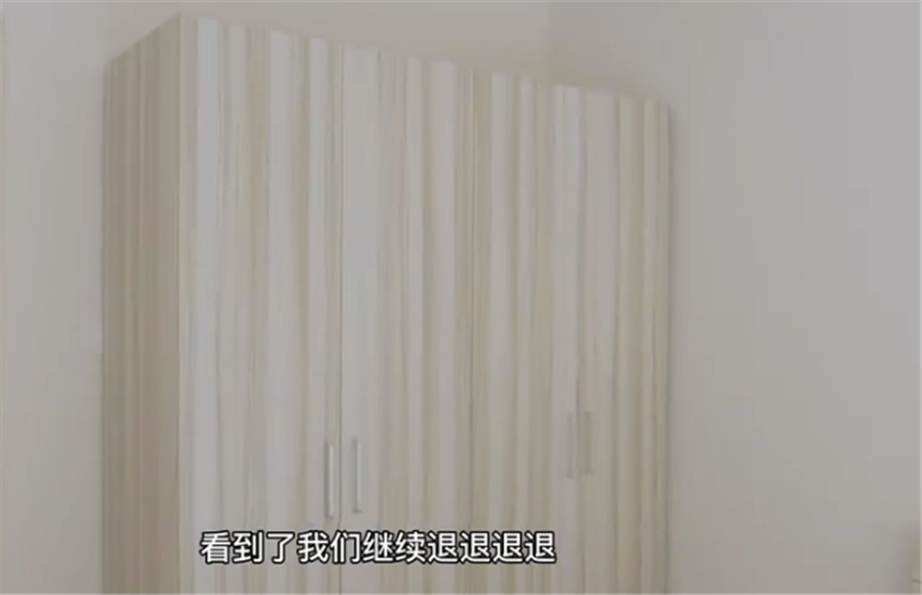 90后小伙租毛坯房爆改，10天仅花3万就装成这样？房东都认不出来