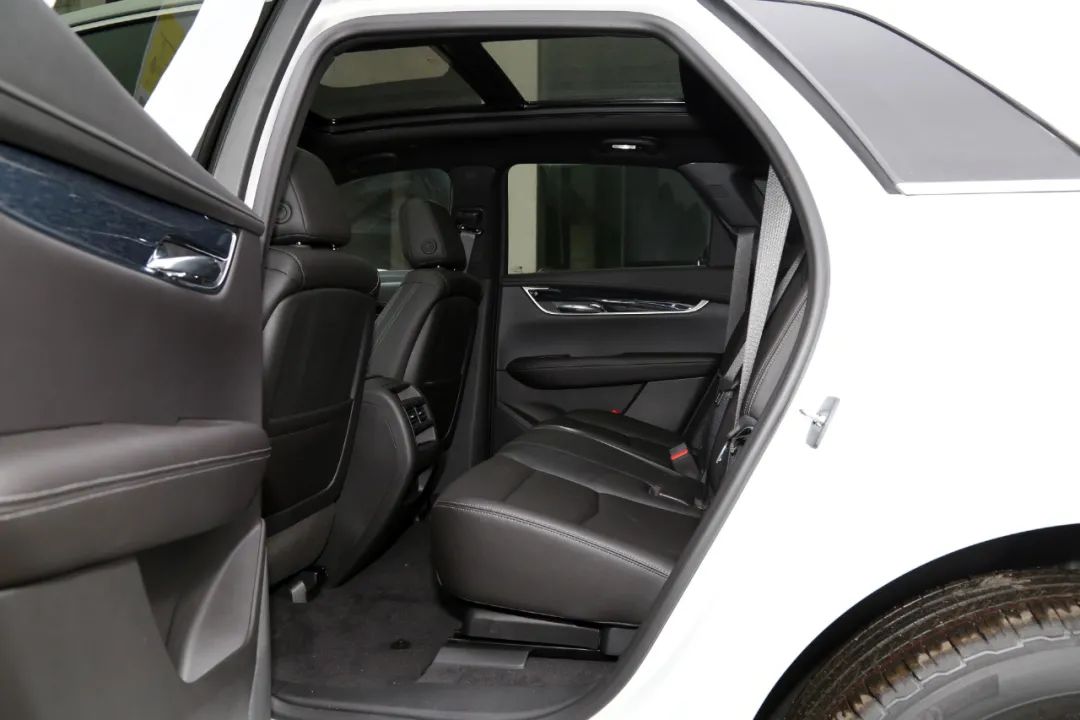 有的加长，有的改款，这三款豪华品牌中型SUV谁更值得买？