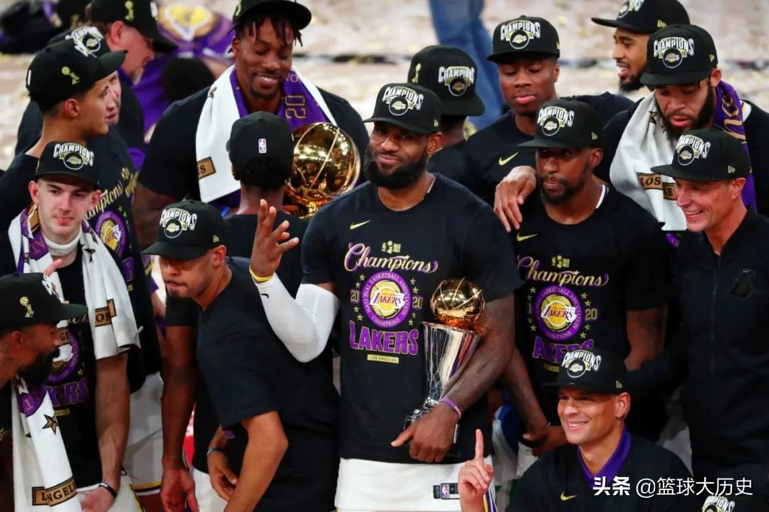 nba创造过哪些纪录(看不到尾灯！詹姆斯这十个纪录，哪一个最难打破？)