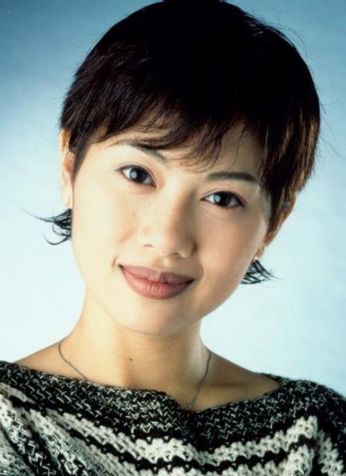 49岁陈松伶参加选秀,小8岁老公张铎晒照打call,结婚9年恩爱如初