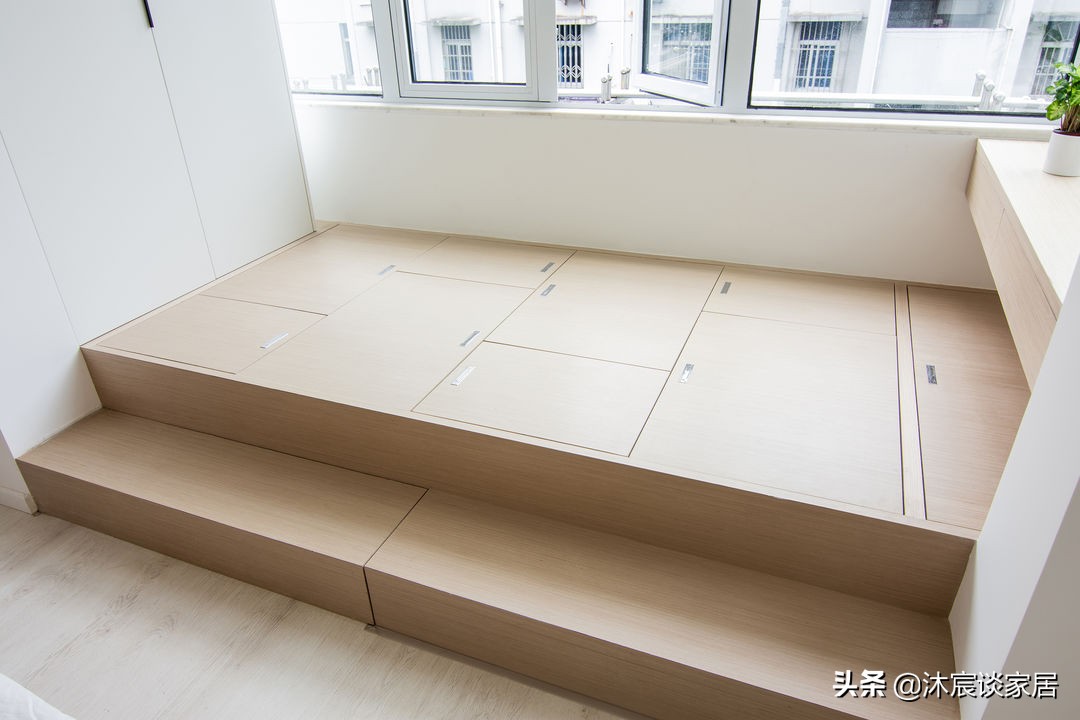 真心佩服这对夫妻，改造破旧二手房，让室内大放异彩，实在太牛了