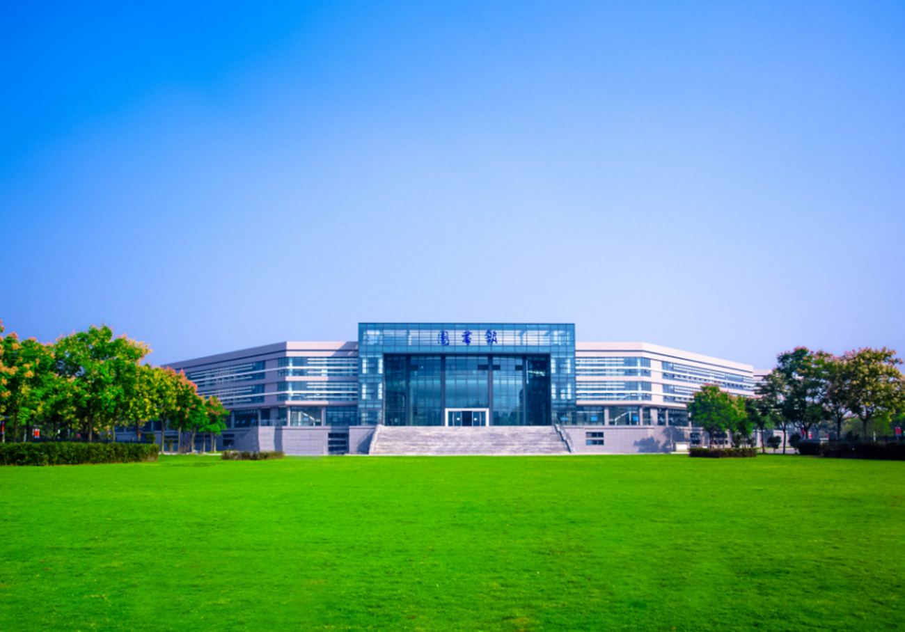 2021年高考，这所211大学首次招生，不仅分数线低，录取名额还多