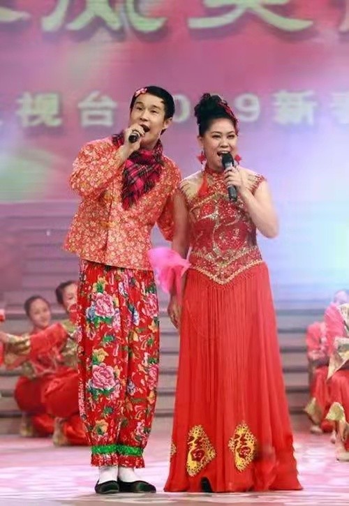 你懂的小沈阳(小沈阳沈春阳的爱情,从微末到爆红,相互扶持22年)