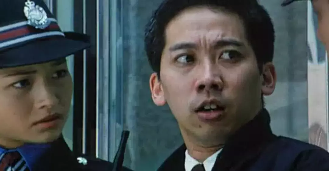 9000万美元被劫！这部正宗香港警匪片，剧情是出了名的火爆刺激