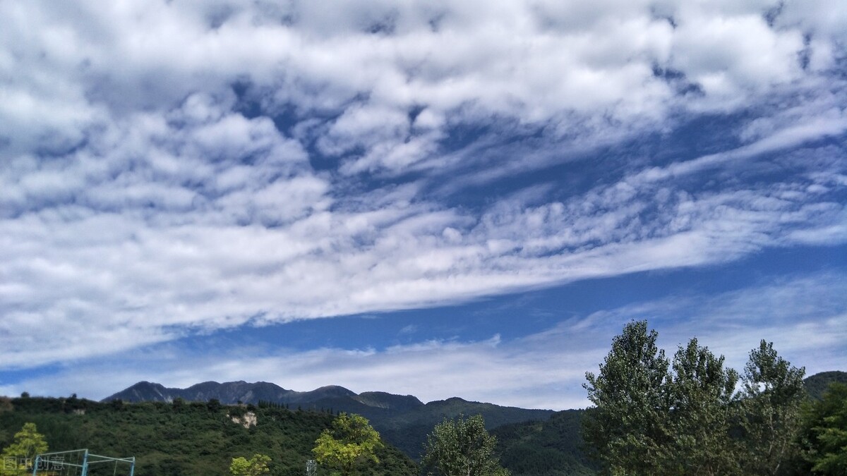学生想学师范？务必考虑这四个“含金量”高的专业，发展前景好