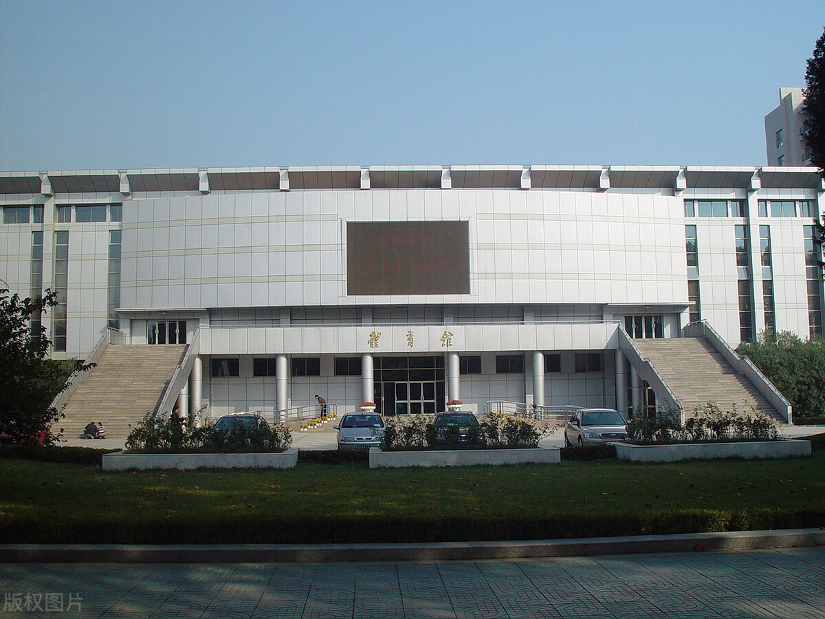 只能考300分的高中生注意了，高职单招可以重点考虑，优势有四点