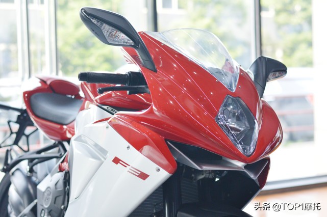 最贵的中量级跑车之一 MV Agusta F3到店实拍