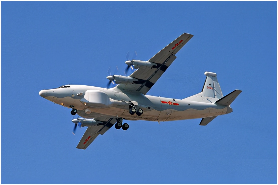 外媒关注飞到台湾西南空域的解放军侦察机型号：只剩一种没出现了