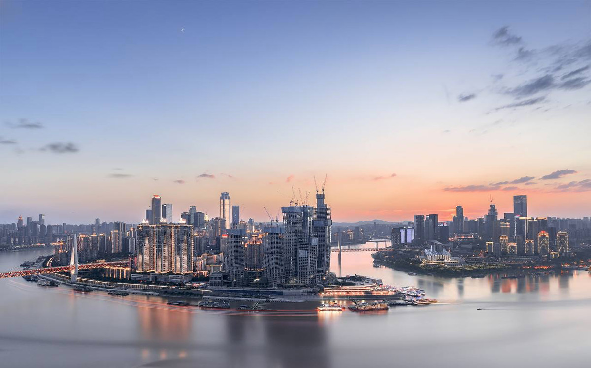 大学城聚集地，最大综合交通枢纽地，你不可低估的重庆沙坪坝