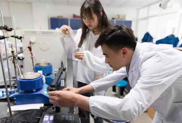 新“四大天坑”专业：比生化环材还难就业，家长还以为是热门专业