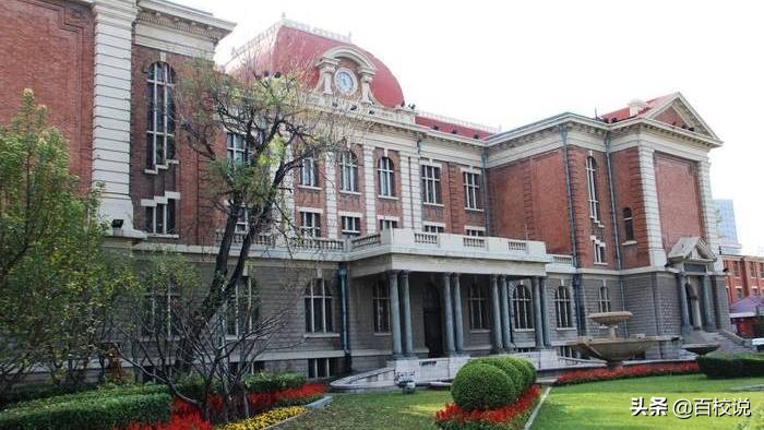 四川外国语大学VS天津外国语大学英语专业强劲，学生做何选择？