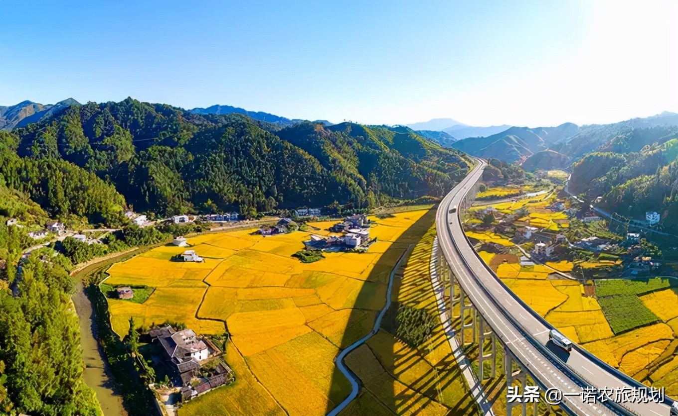 10月份，全国811个农业产业强镇选择发展的新路径是什么？