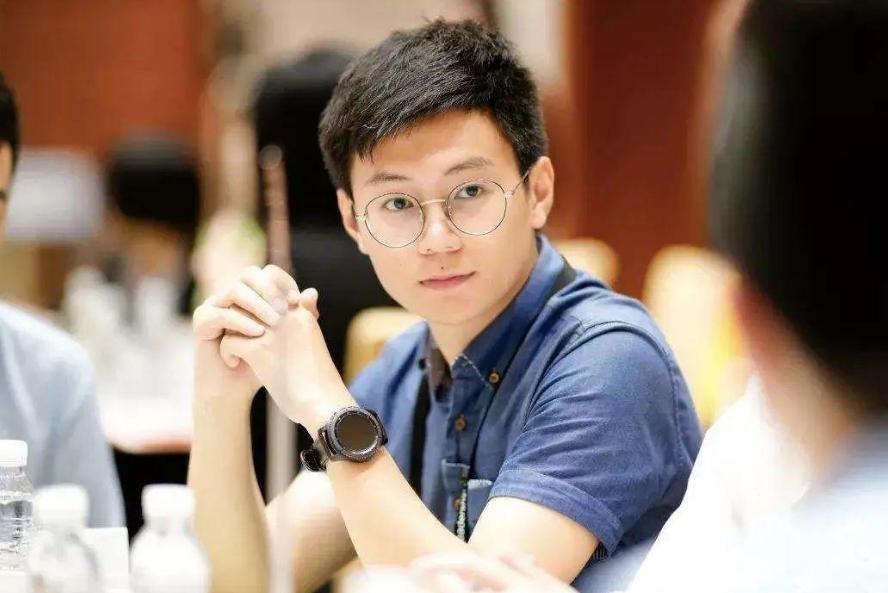 公务员迎来“新消息”，涨薪已经提上日程，年薪超过30万不是梦