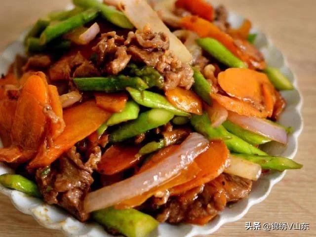 五一假期在家吃美食，没有复杂的工序，30分钟上桌，真香