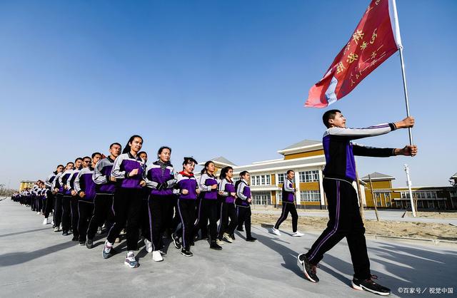 允许染头，玩社团的“雅礼”竟赢过“衡水”，成为了全国高中榜首