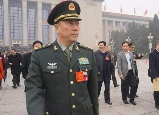 石家庄 军长(石家庄军长怒砸四星级酒店) - 泉兴百科