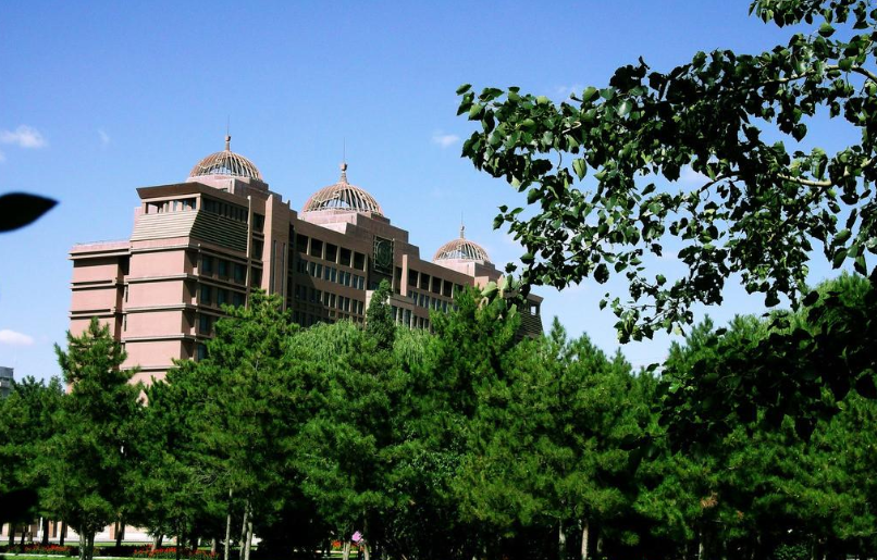 内蒙古喜迎一所大学，占地800亩，2022年建成，考生有福了