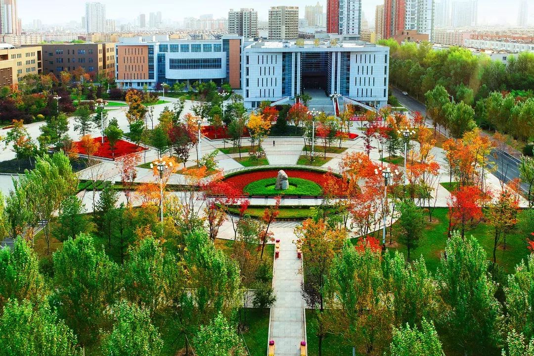 东电是哪个大学(东北电力大学建校70周年丨因电而生)