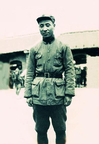 十大元帅在旧军队是啥级别：林彪是上尉，朱德是少将，陈毅是准尉